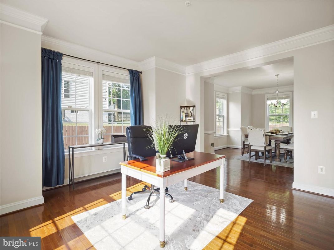 Home Office, Interior, Pendant Lights, Wood Texture Flooring