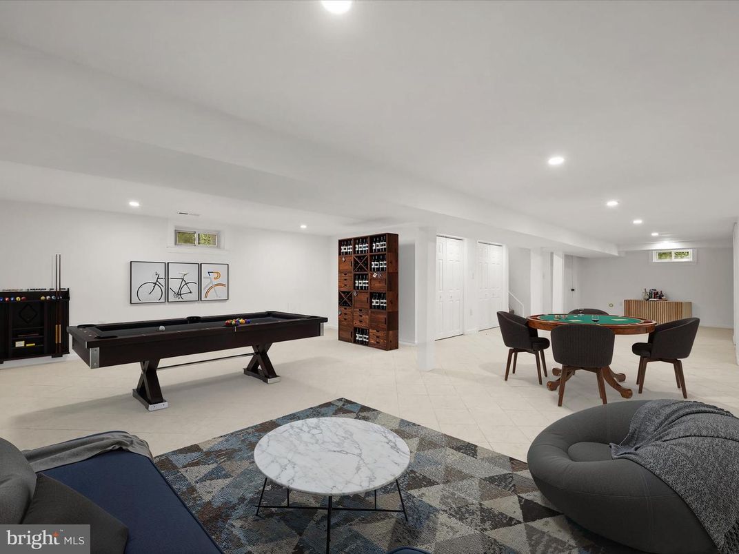 Billiard Table, Game Room, Interior, Recessed Lighting