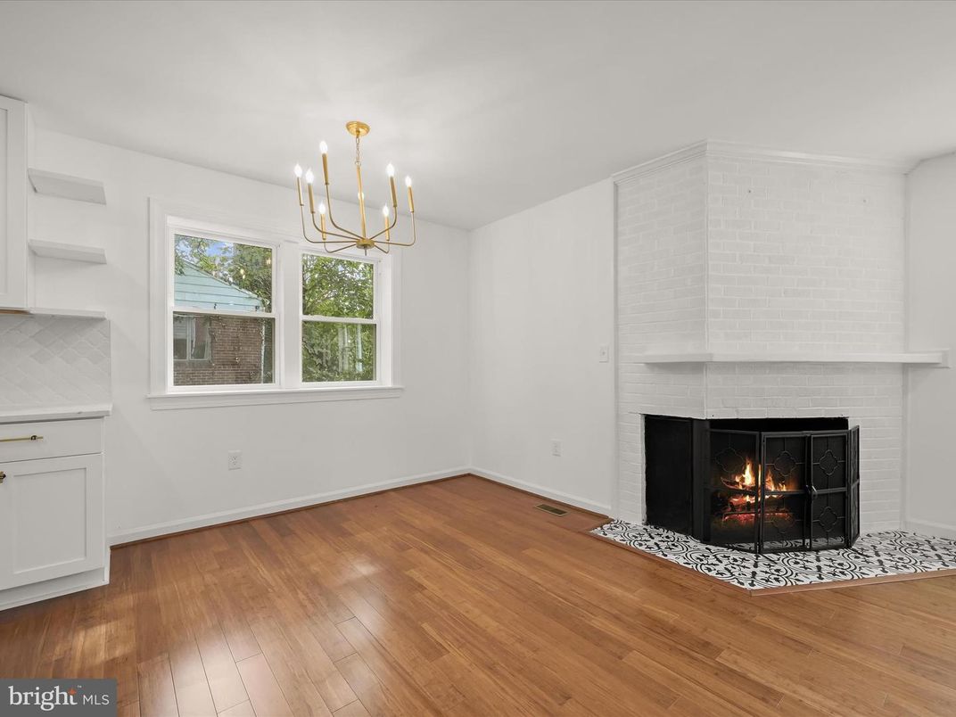 Empty room, Fireplace, Interior, Pendant Lights, Wood Texture Flooring