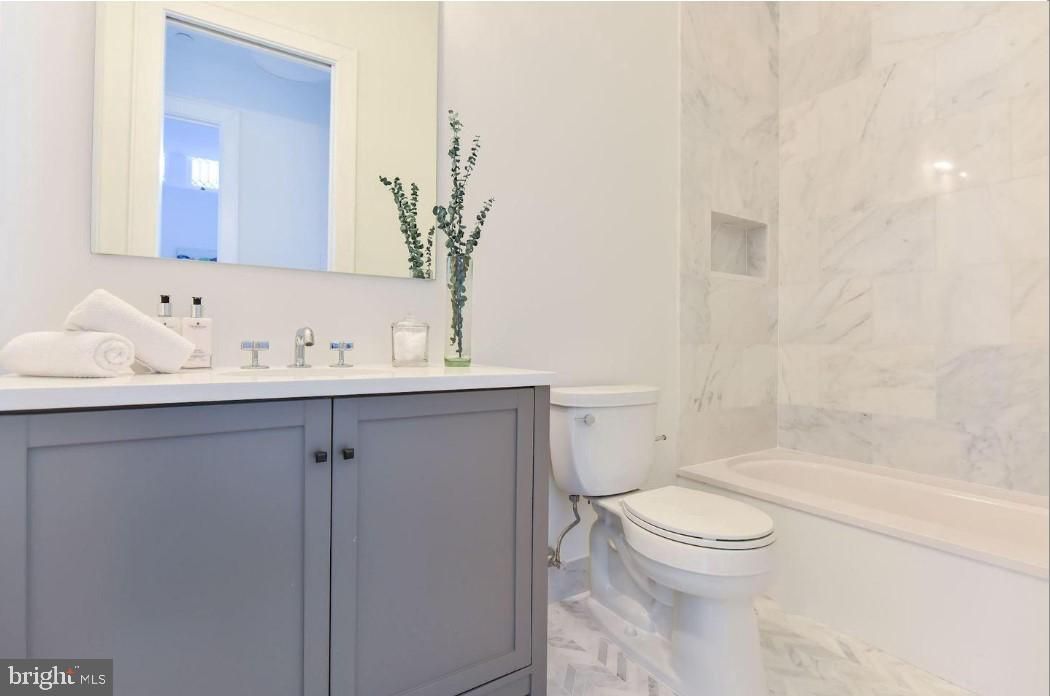 Bathroom, Interior, Marble, Marble Walls