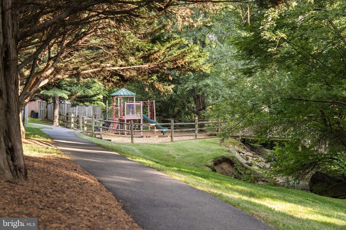 Backyard, Exterior, Playground