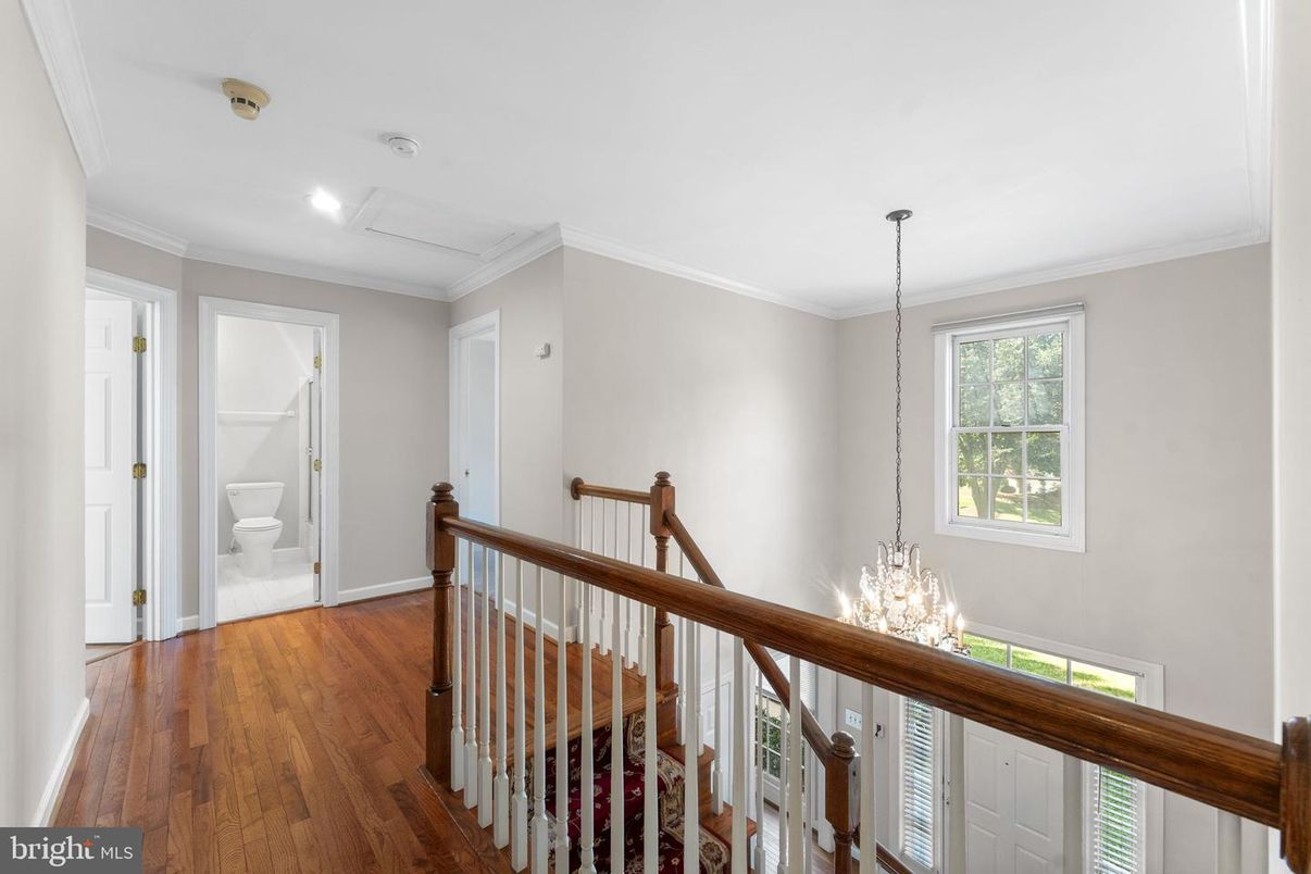 Chandelier, Interior, Recessed Lighting, Wood Texture Flooring