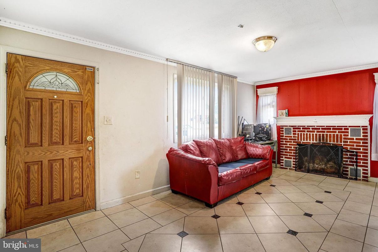 Fireplace, Interior