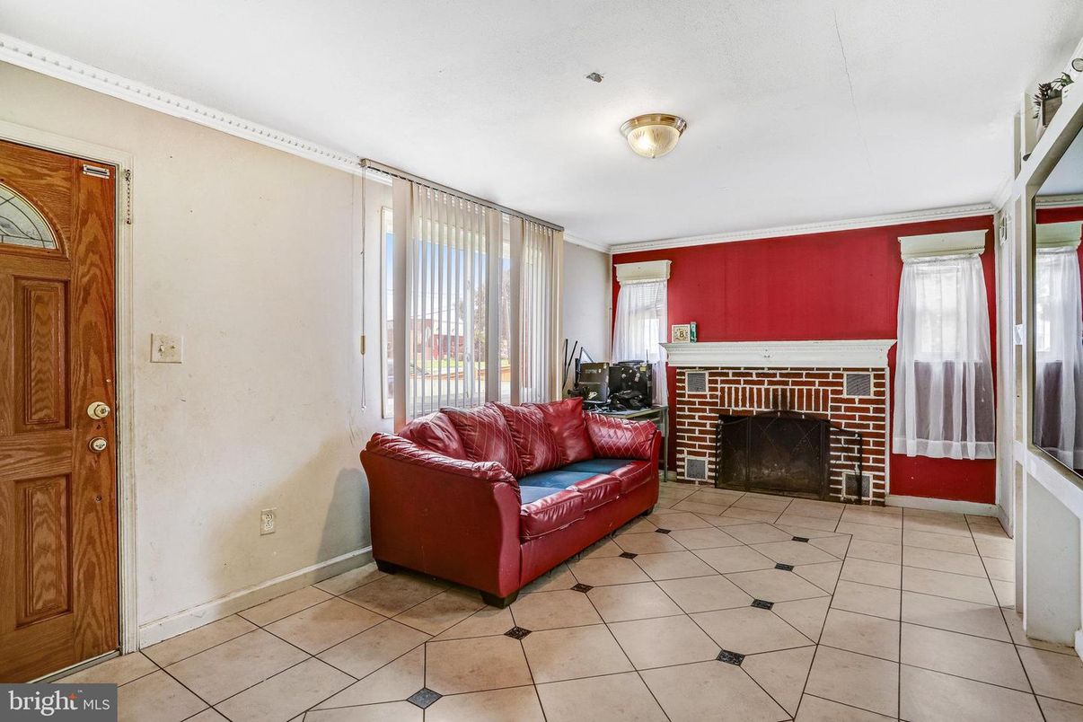 Fireplace, Interior