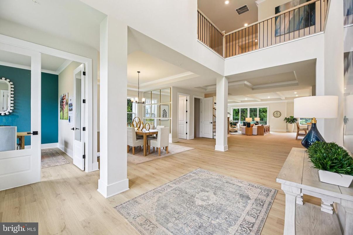 Dining room, Interior, Pendant Lights, Recessed Lighting, Wood Texture Flooring