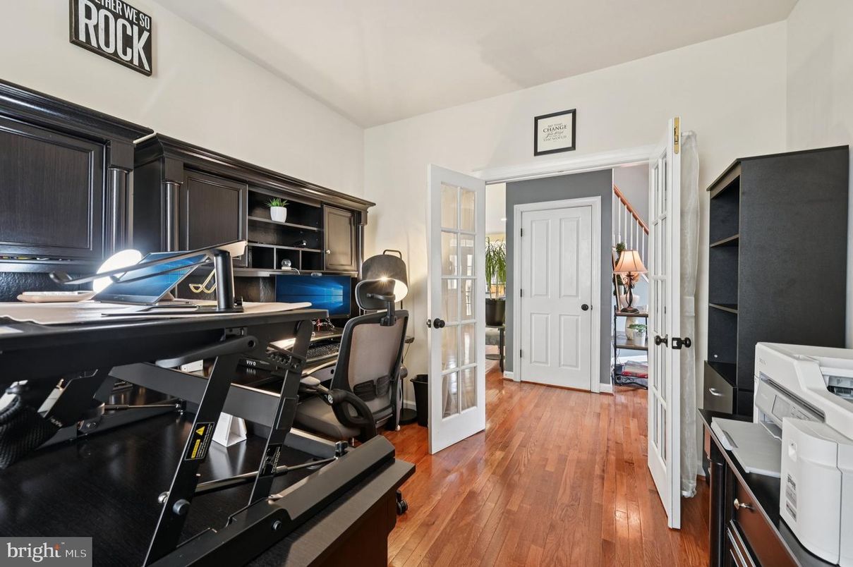 Home Office, Interior, Wood Texture Flooring