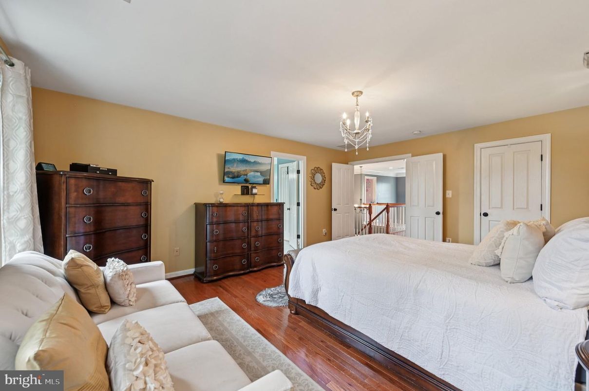Bedroom, Chandelier, Interior, Wood Texture Flooring