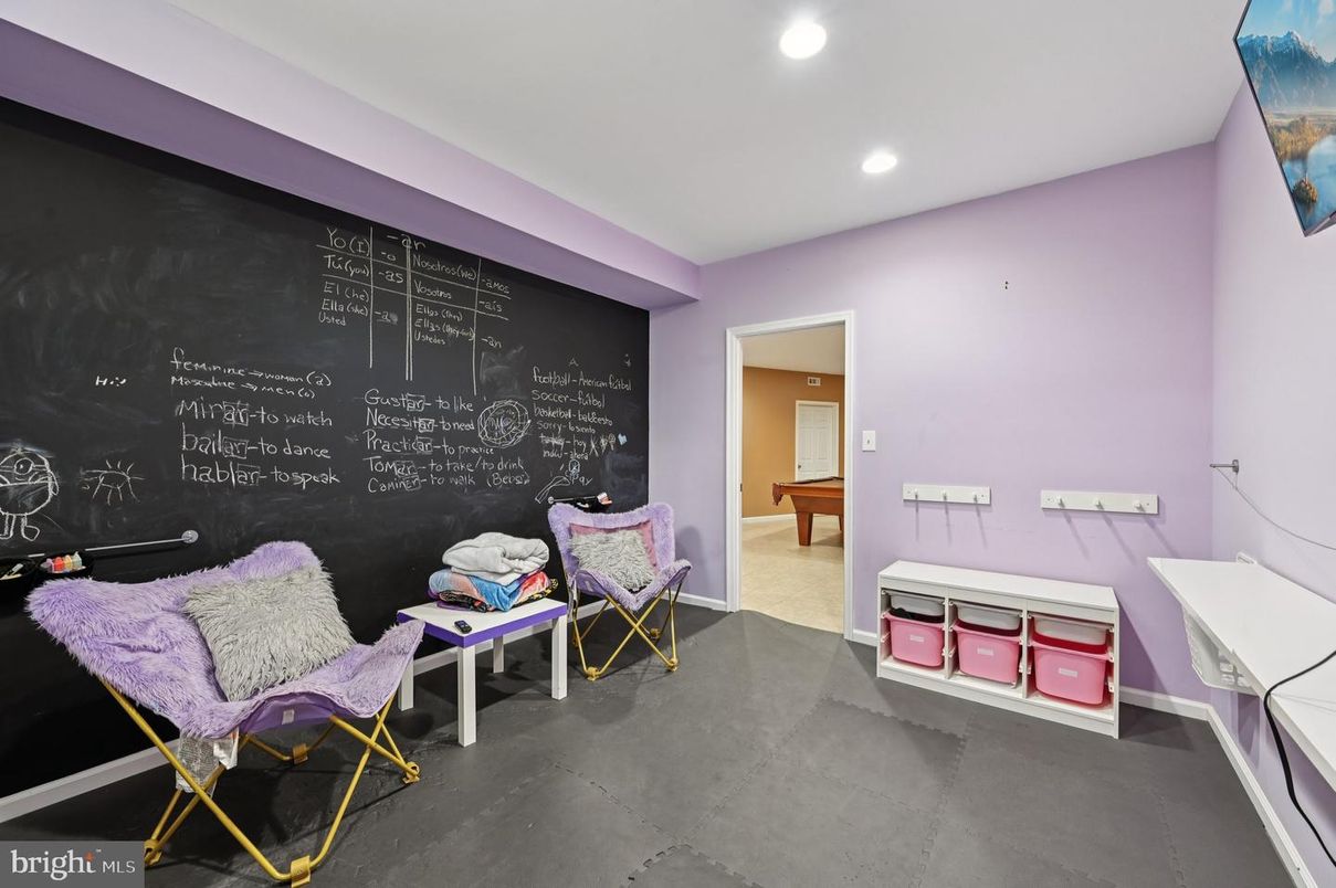 Interior, Recessed Lighting