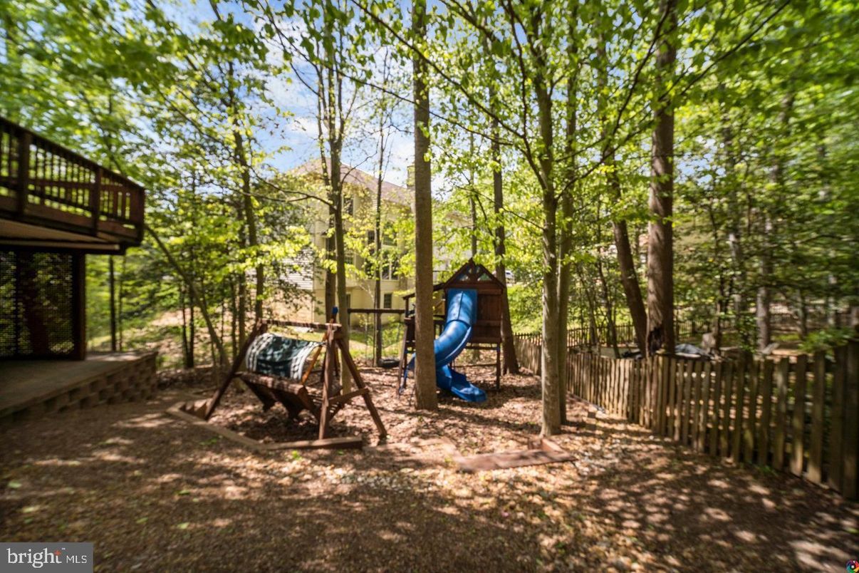 Backyard, Exterior, Playground