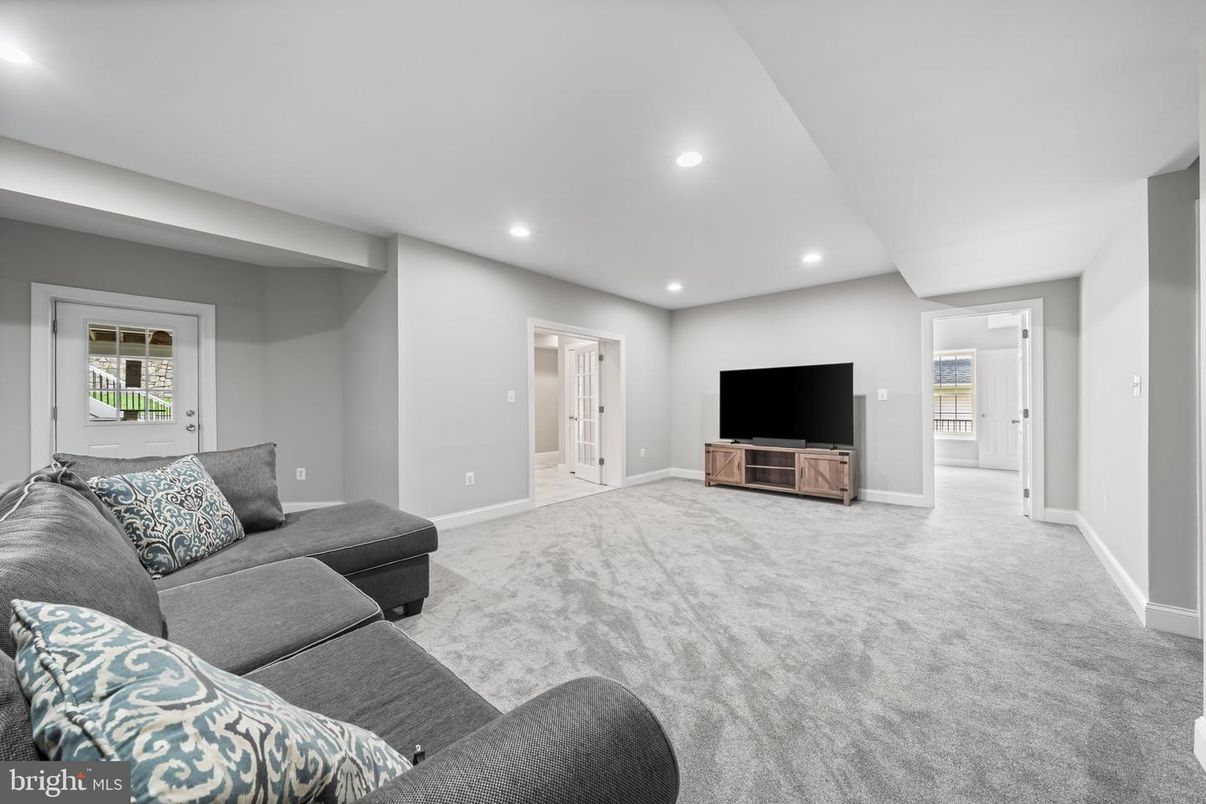 Interior, Living room, Recessed Lighting