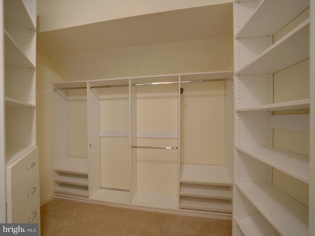 Interior, Walk-in Closets