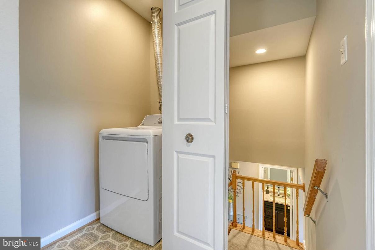 Interior, Recessed Lighting, Utility Closets, Washer