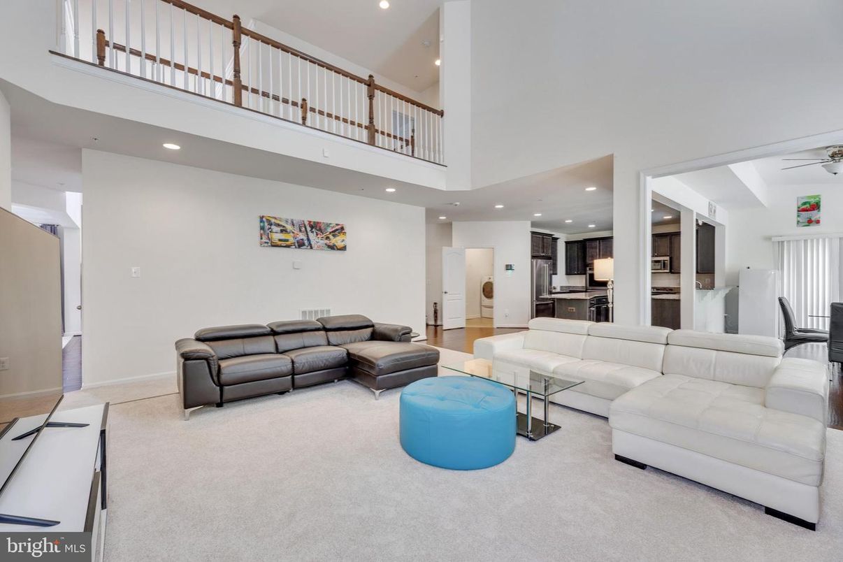 Interior, Kitchen, Living room, Recessed Lighting