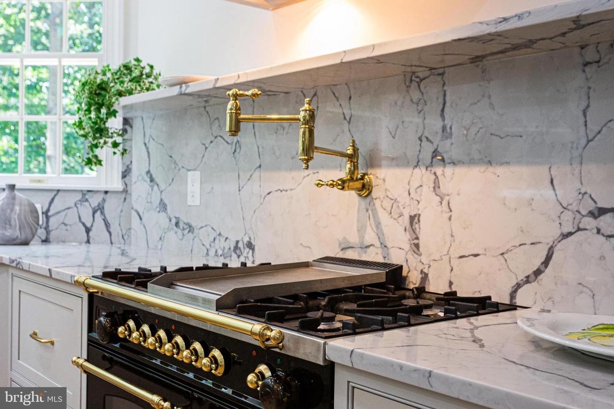 Interior, Kitchen, Marble Walls