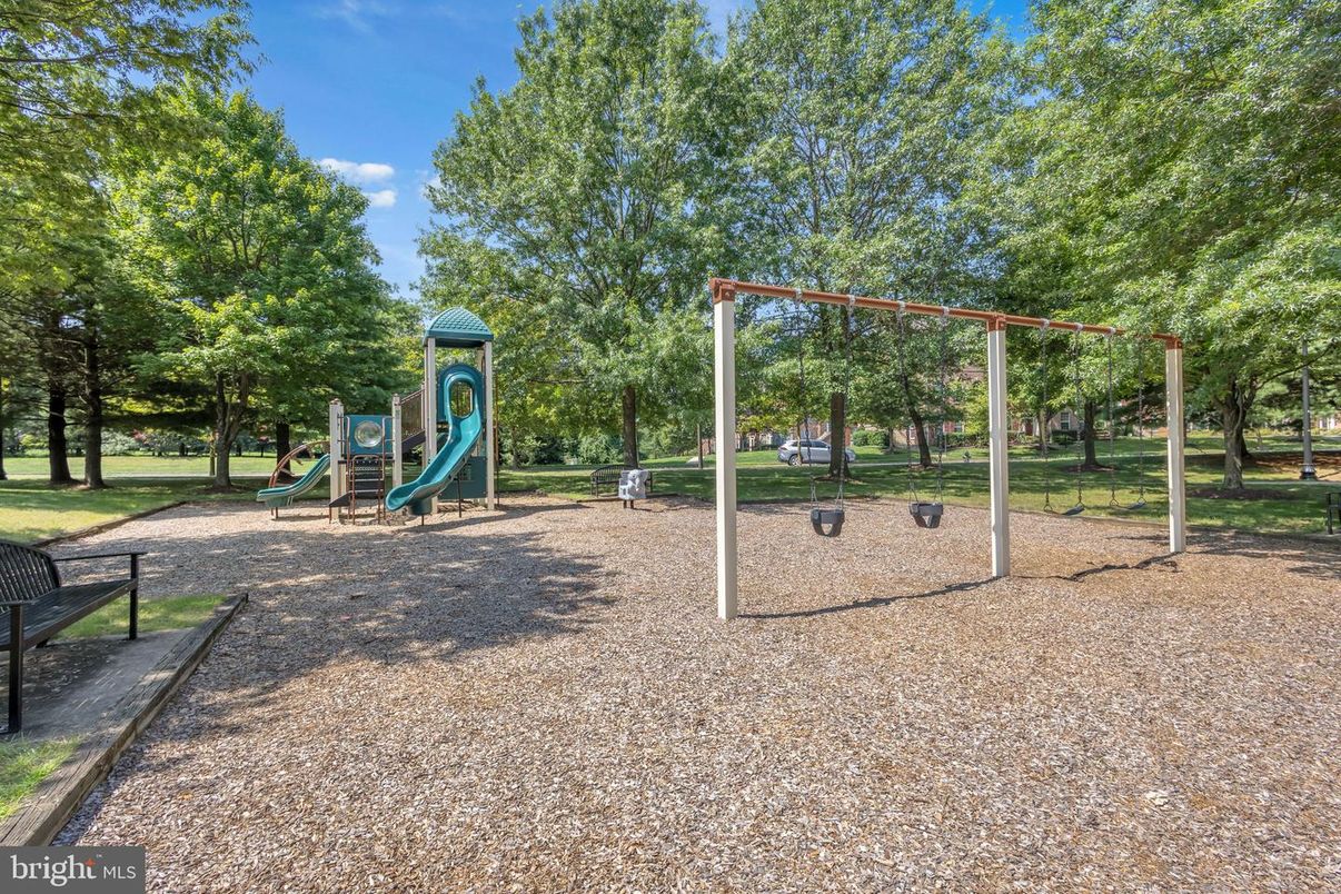 Backyard, Exterior, Playground