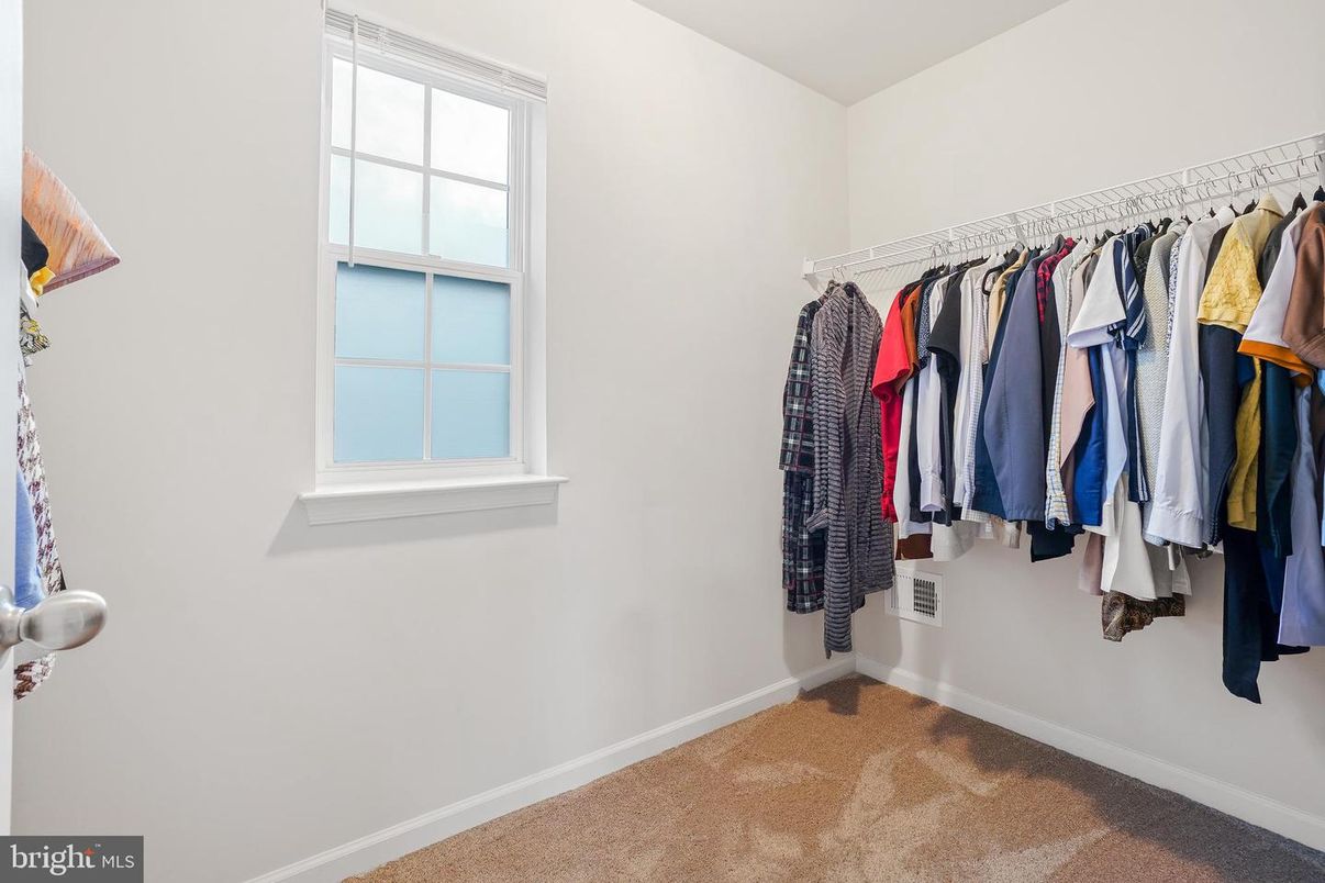 Interior, Walk-in Closets