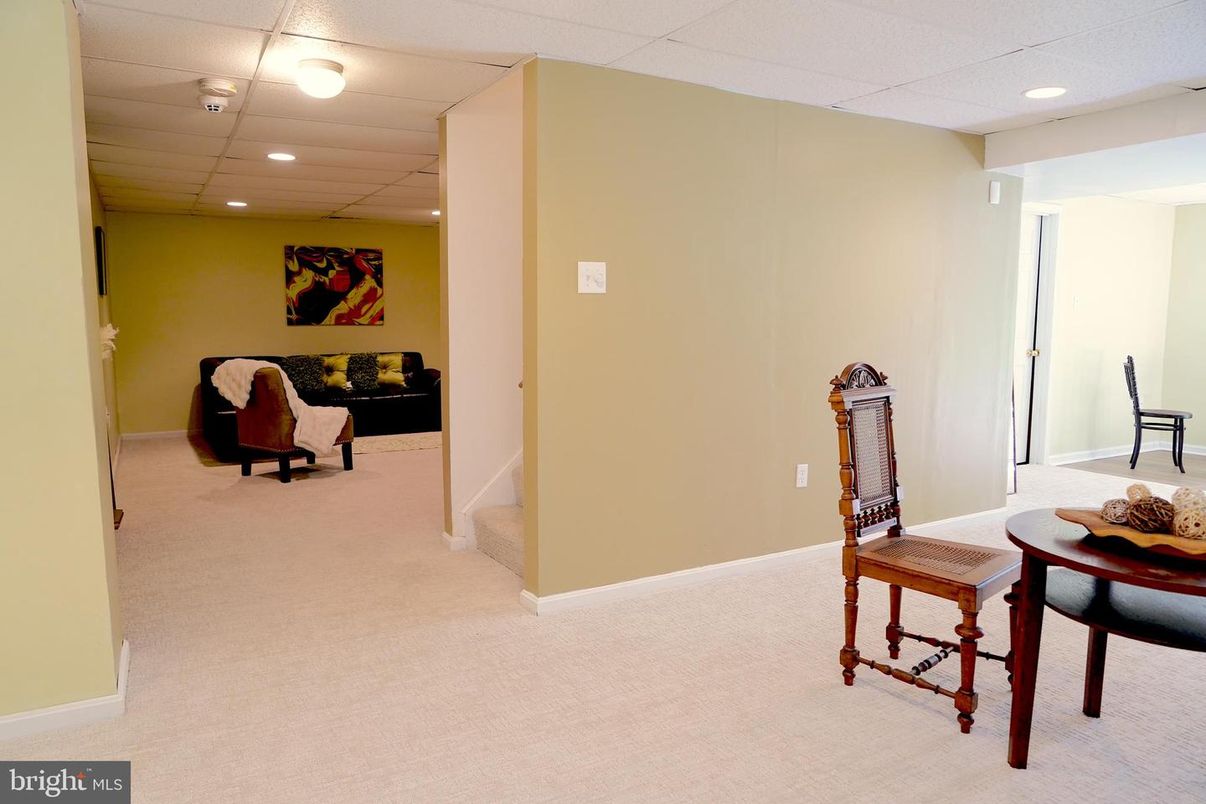 Interior, Recessed Lighting