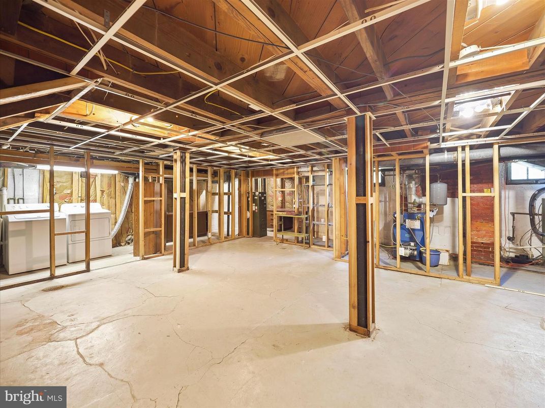 Interior, Wooden Beams