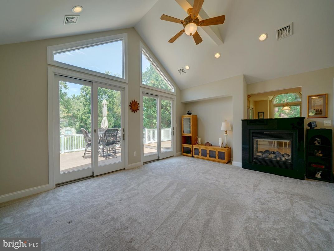 Empty room, Fireplace, Interior, Recessed Lighting