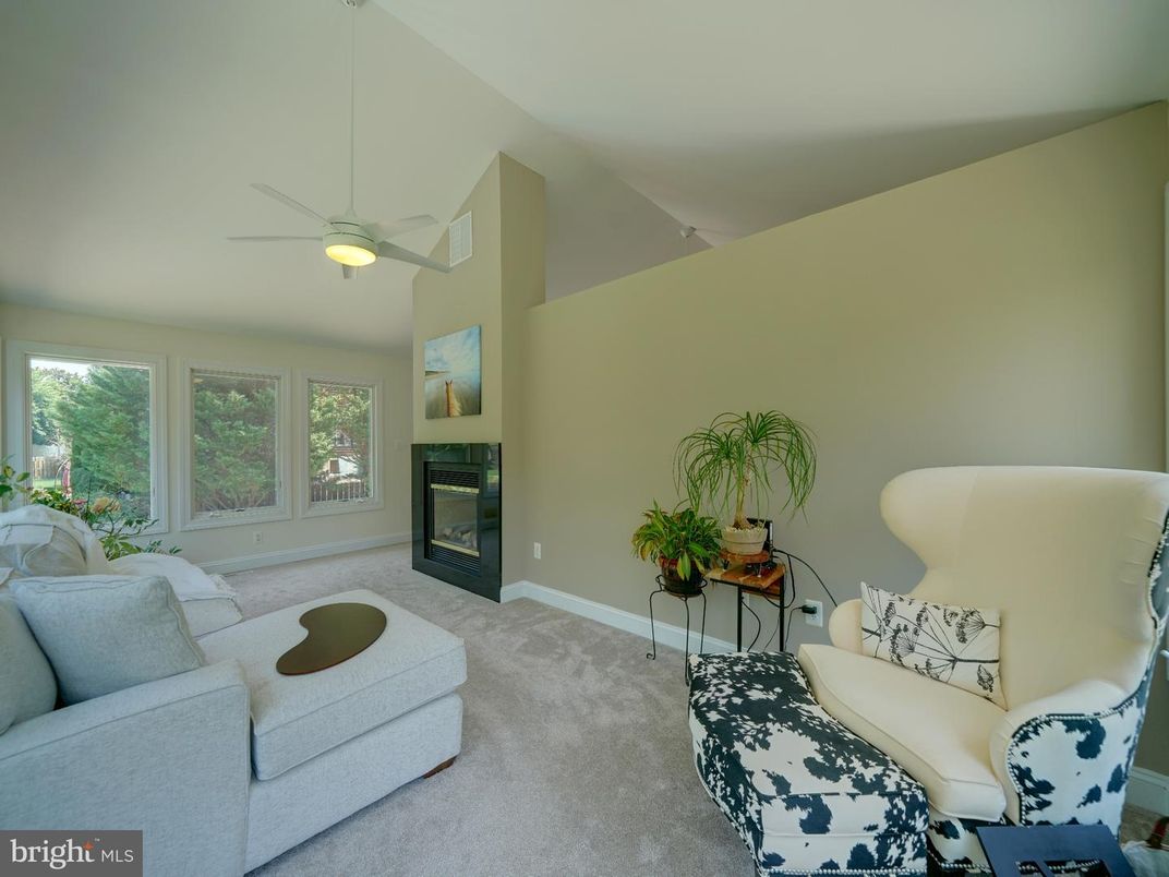Fireplace, Interior, Living room