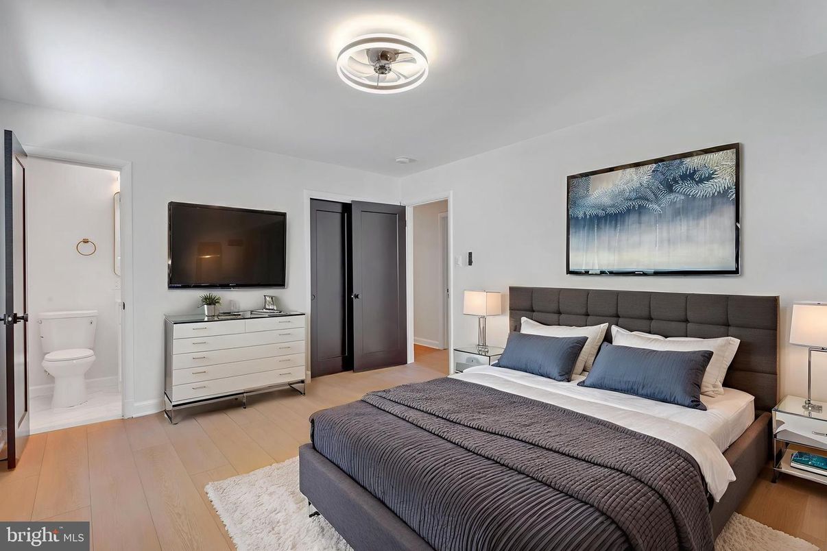 Bathroom, Bedroom, Interior, Wood Texture Flooring