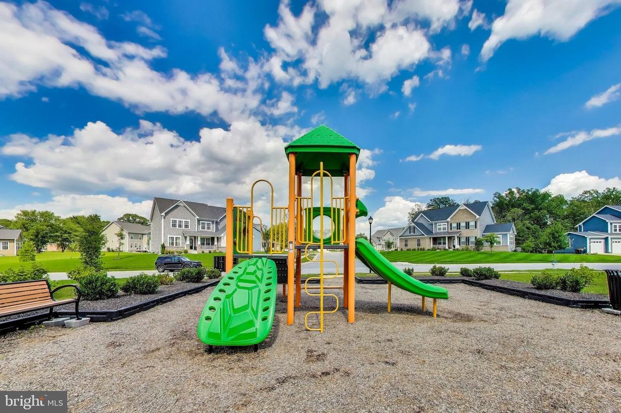 Backyard, Exterior, Playground