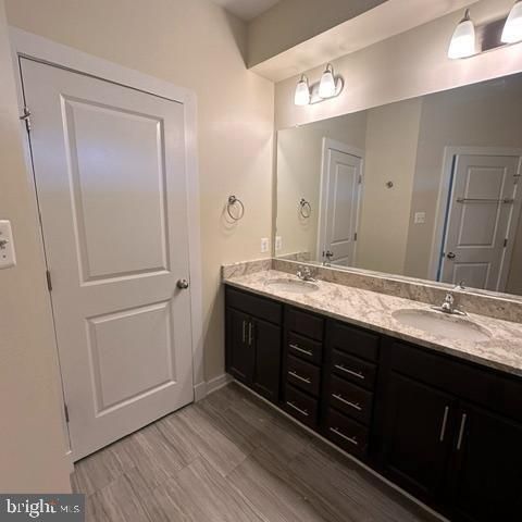 Bathroom, Dual Sink Vanities, Interior, Wood Texture Flooring
