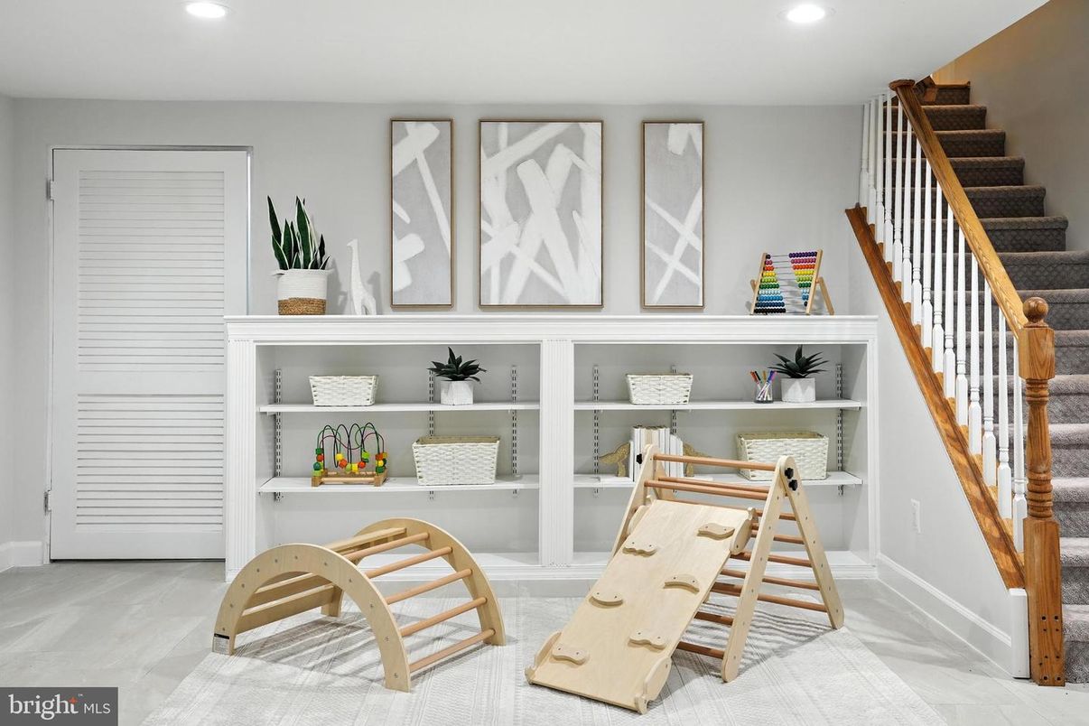 Interior, Recessed Lighting