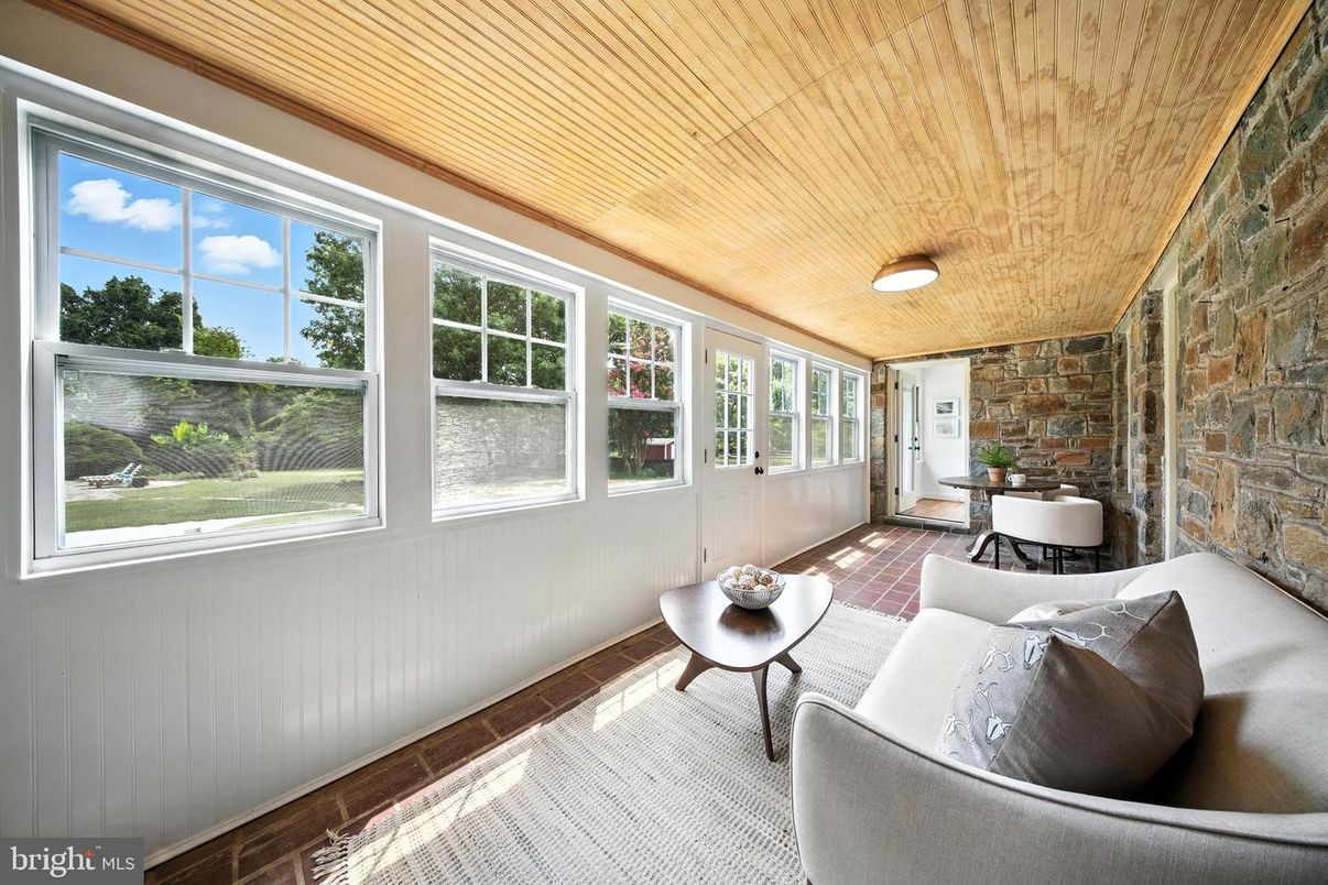Interior, Living room, Stone Walls, Sun Room, Wooden Ceilings