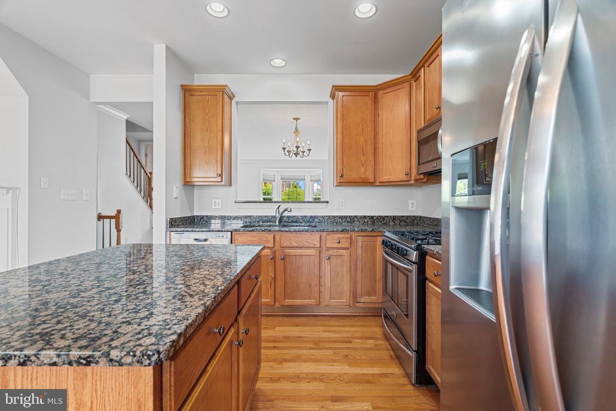 Chandelier, Interior, Kitchen, Recessed Lighting, Wood Texture Flooring