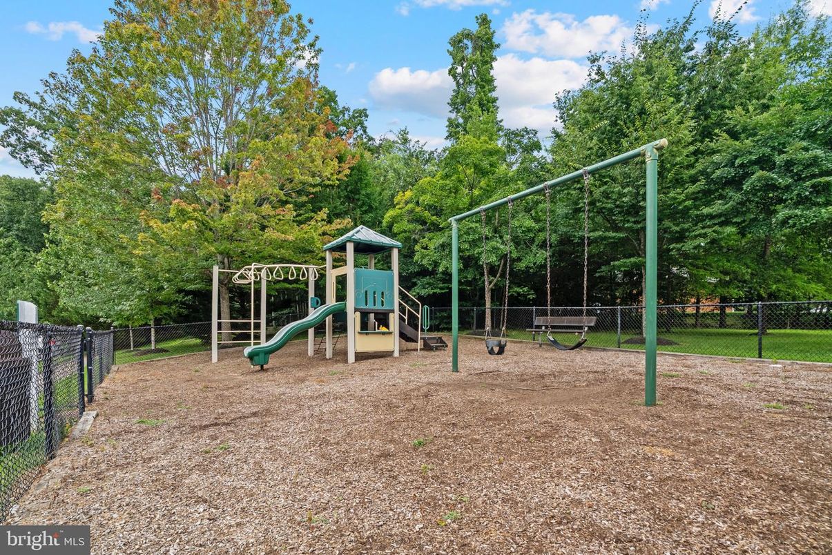Backyard, Exterior, Playground