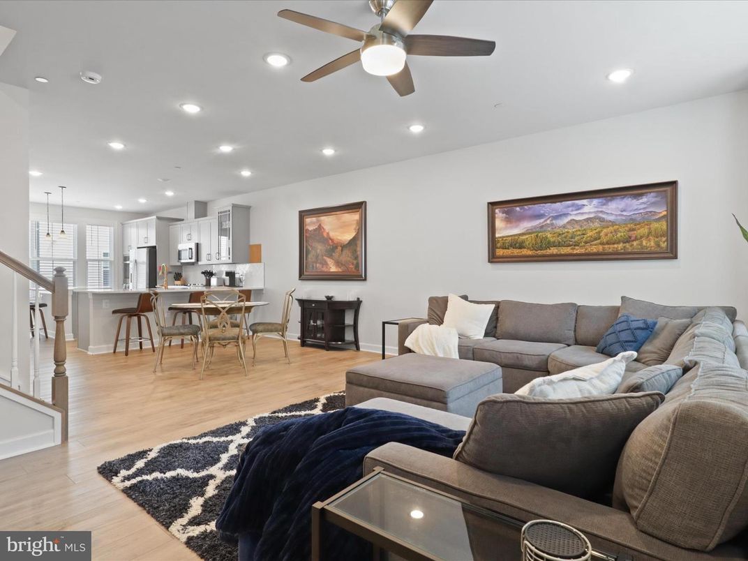 Dining room, Interior, Kitchen, Living room, Pendant Lights, Recessed Lighting, Stainless Steel Appliances, Wood Texture Flooring