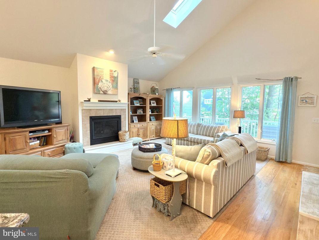Fireplace, Interior, Living room, Water, Wood Texture Flooring