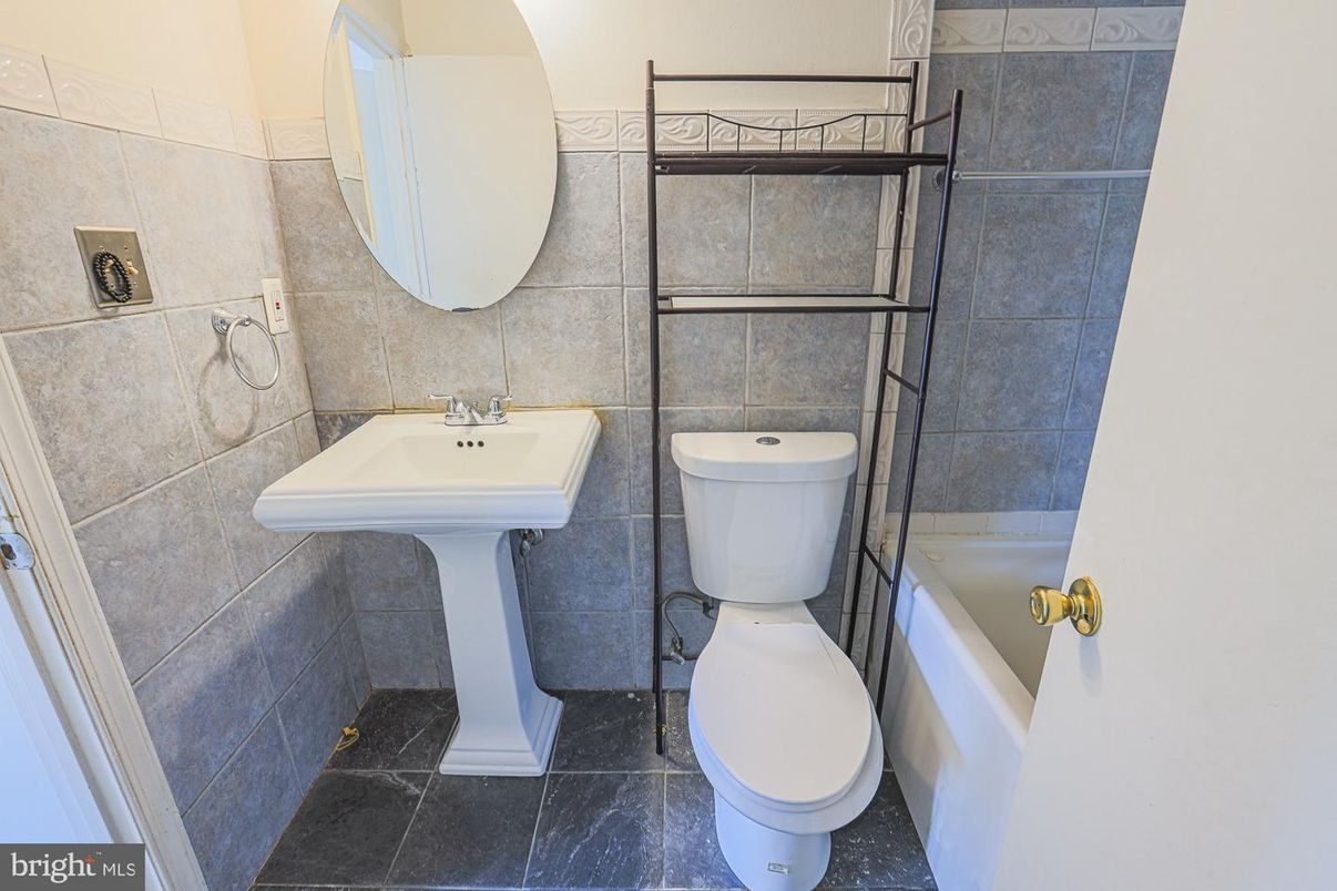 Bathroom, Interior