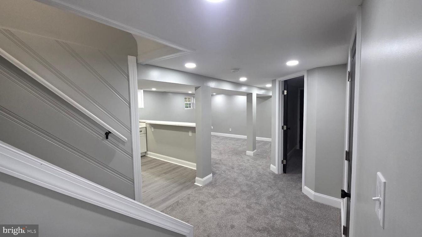 Interior, Recessed Lighting