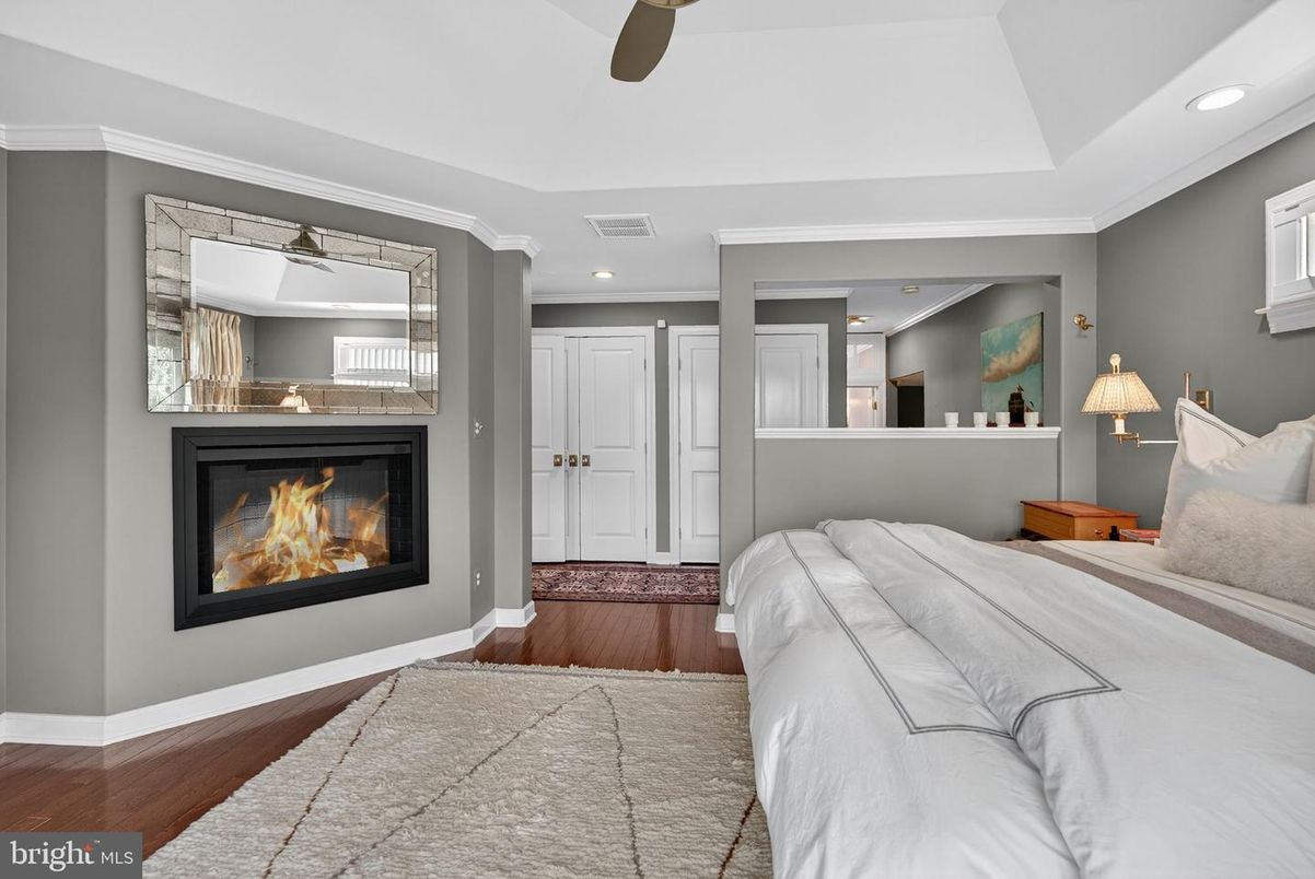 Bedroom, Fireplace, Interior, Recessed Lighting, Wood Texture Flooring