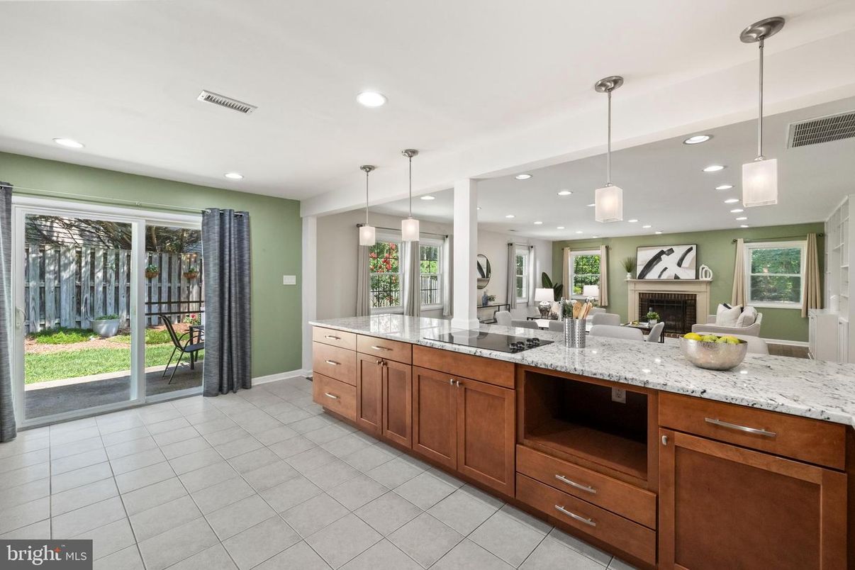 Fireplace, Interior, Kitchen, Living room, Pendant Lights, Recessed Lighting