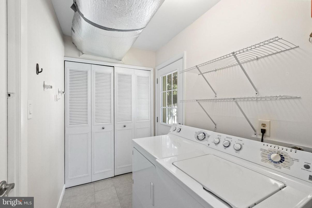 Interior, Utility Closets, Washer