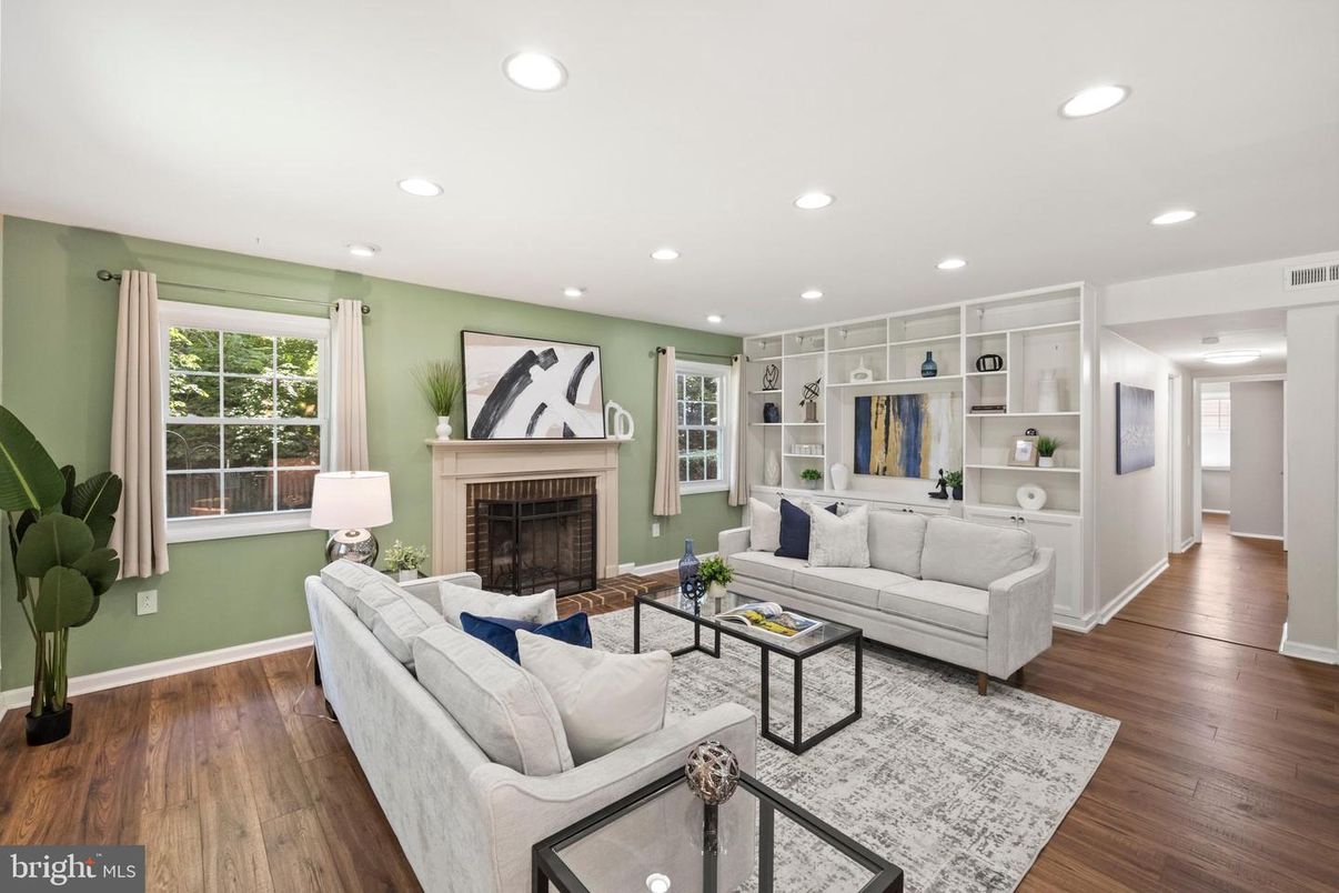 Fireplace, Interior, Living room, Recessed Lighting, Wood Texture Flooring