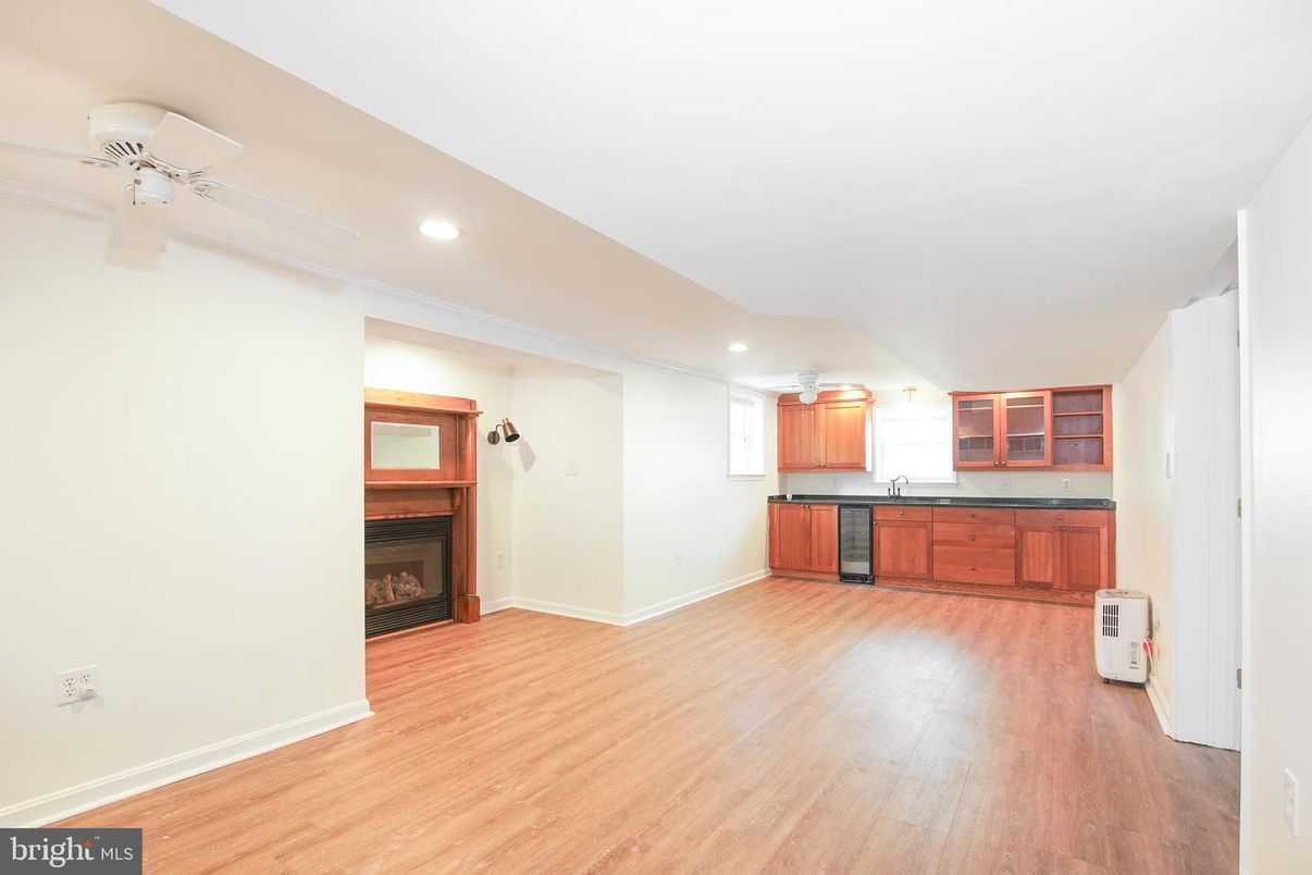 Fireplace, Interior, Recessed Lighting, Wood Texture Flooring