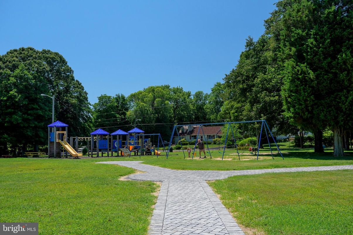Backyard, Exterior, Playground