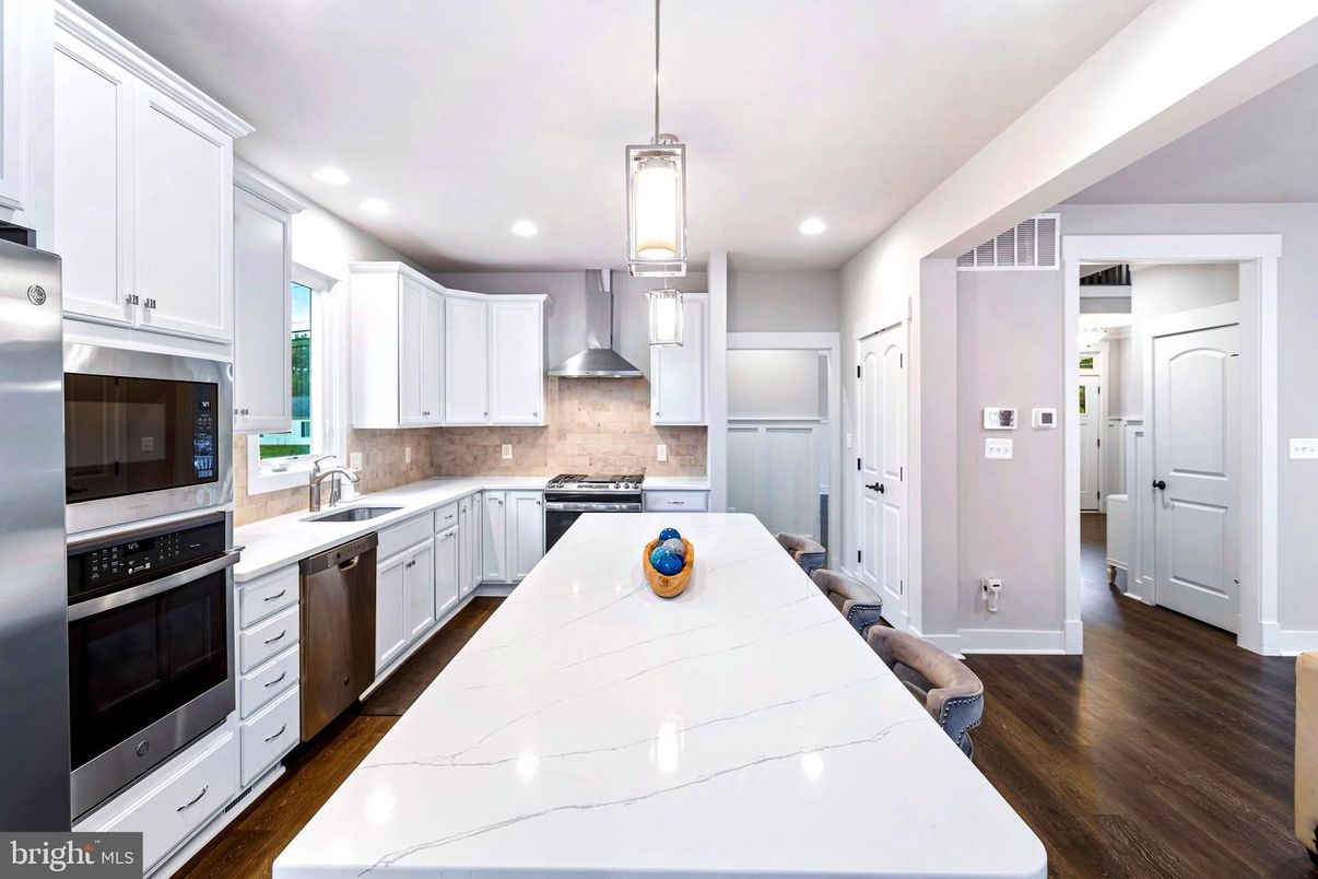 Interior, Kitchen, Pendant Lights, Recessed Lighting, Stainless Steel Appliances, Wood Texture Flooring