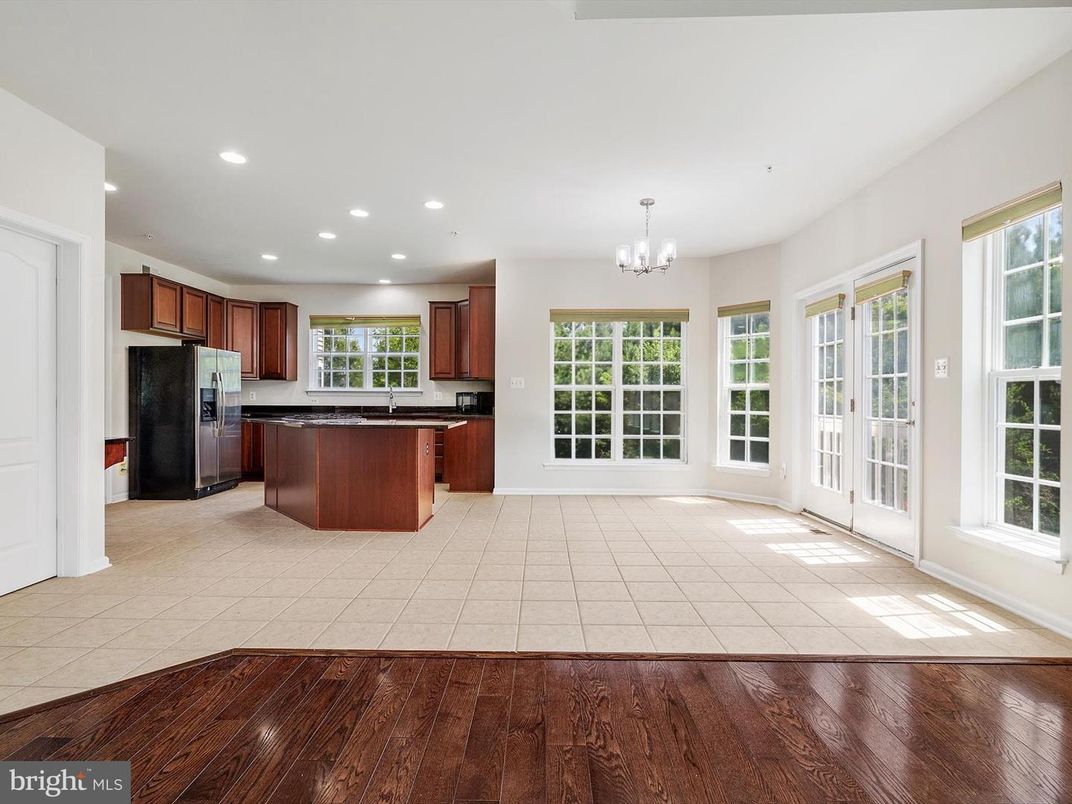 Chandelier, Interior, Kitchen, Recessed Lighting, Wood Texture Flooring