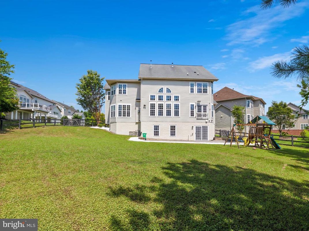 Backyard, Exterior, Playground
