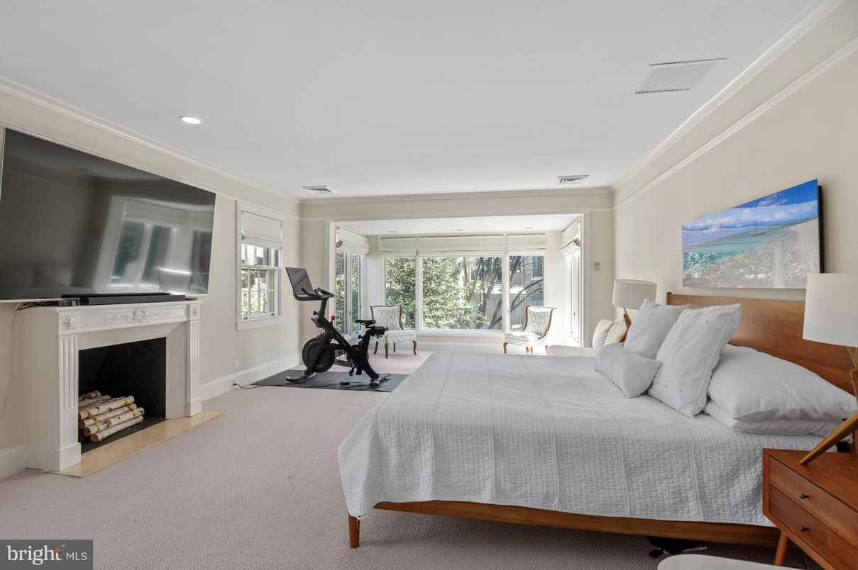 Bedroom, Fireplace, Fitness Equipment, Interior, Recessed Lighting