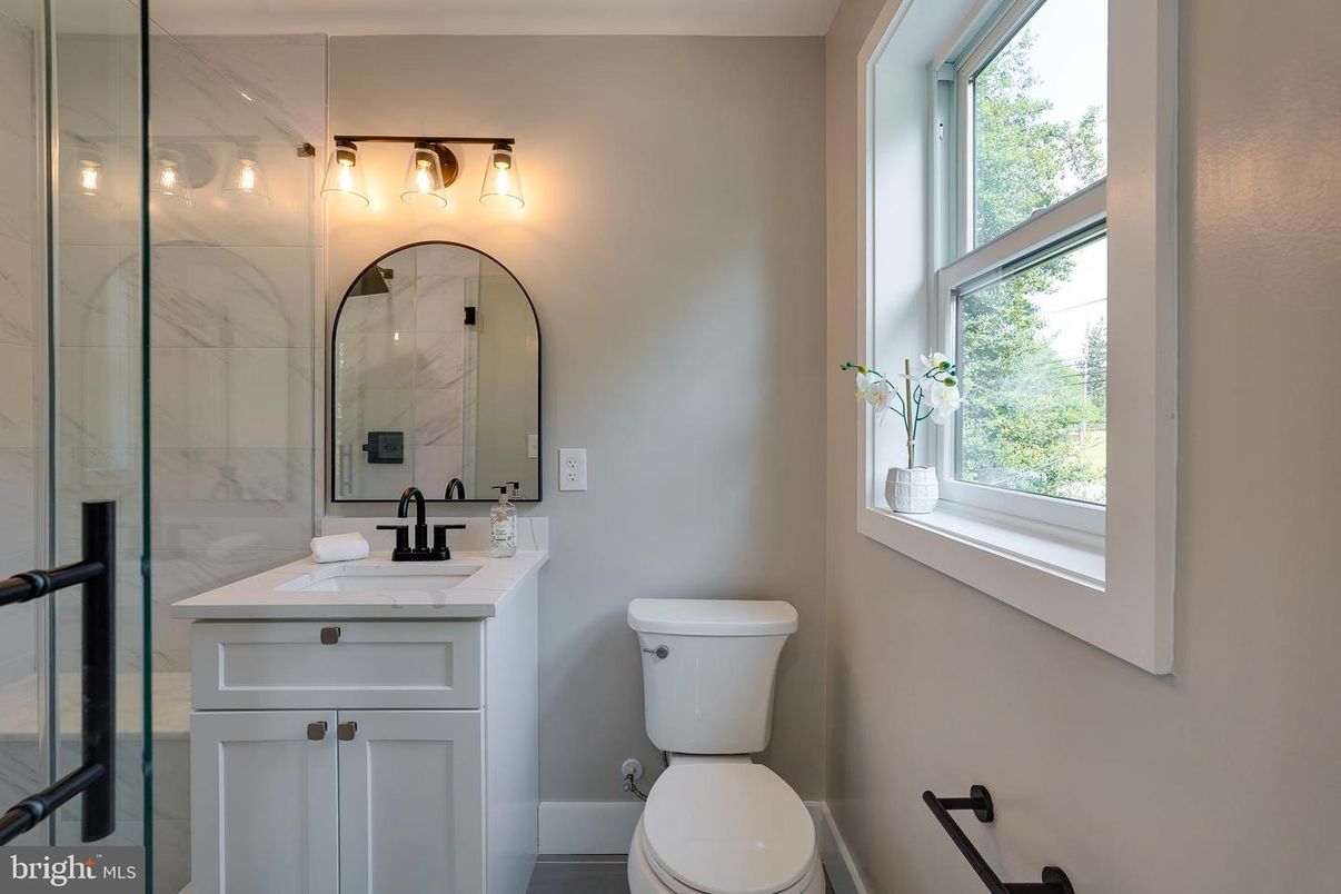 Bathroom, Glass Shower, Interior, Marble Walls