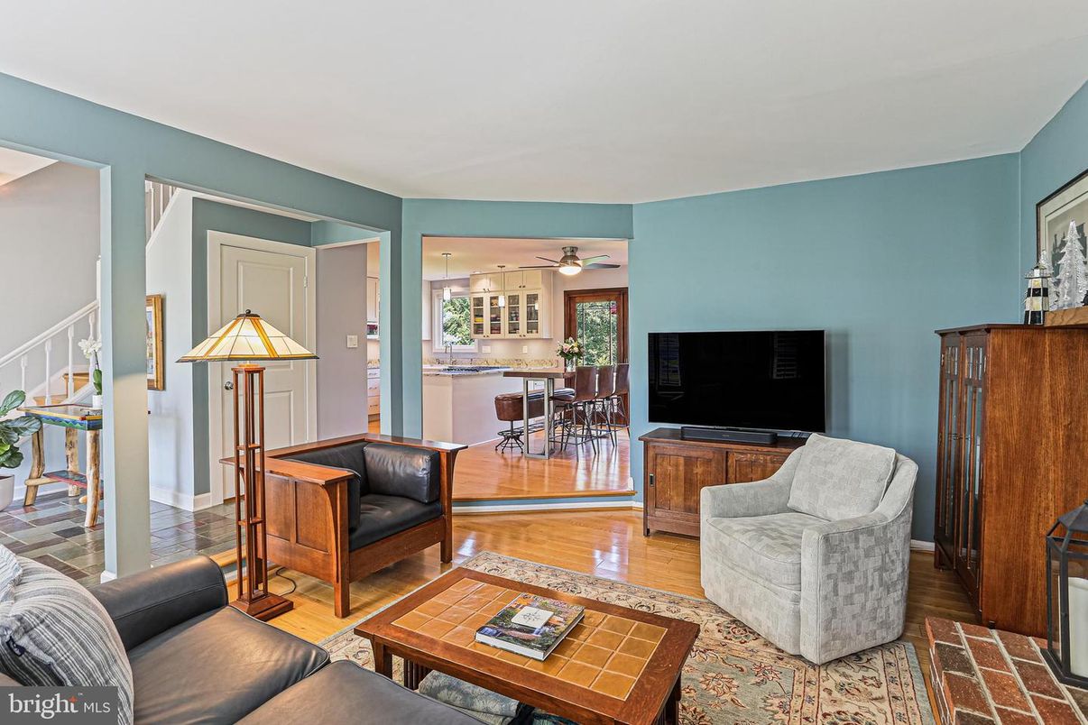 Dining room, Interior, Living room, Wood Texture Flooring