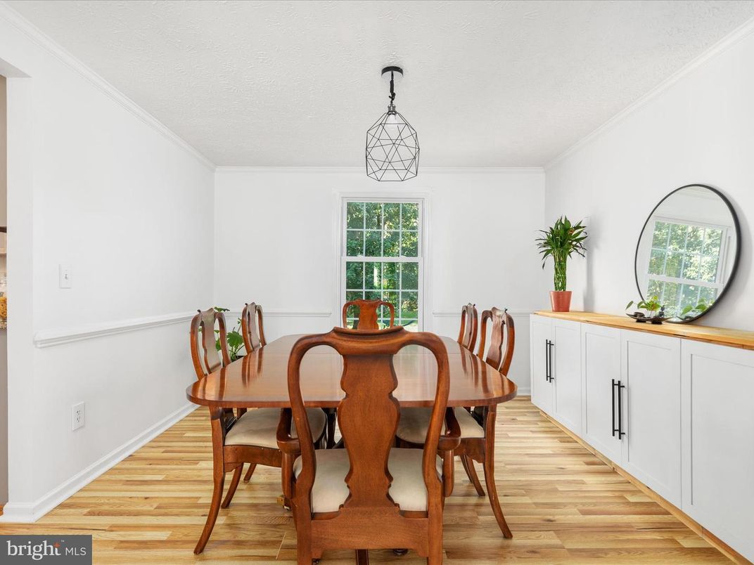 Dining room, Interior, Wood Texture Flooring
