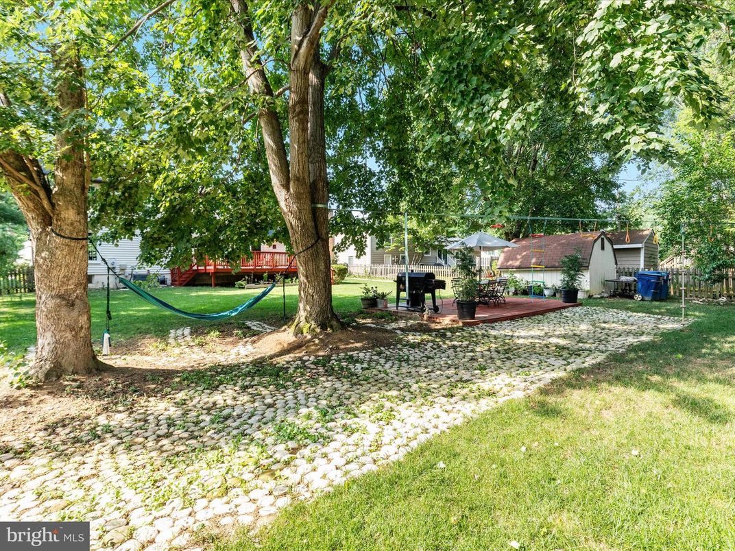 Backyard, Exterior, Playground