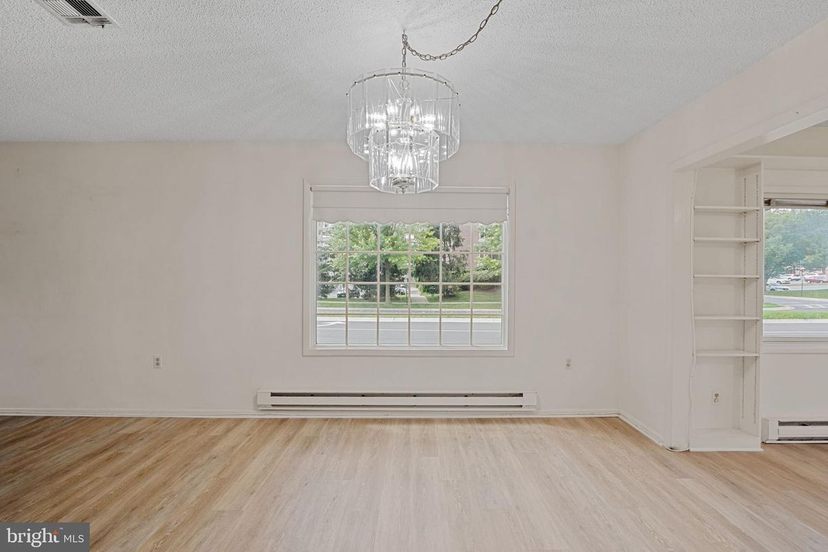 Chandelier, Empty room, Interior, Wood Texture Flooring